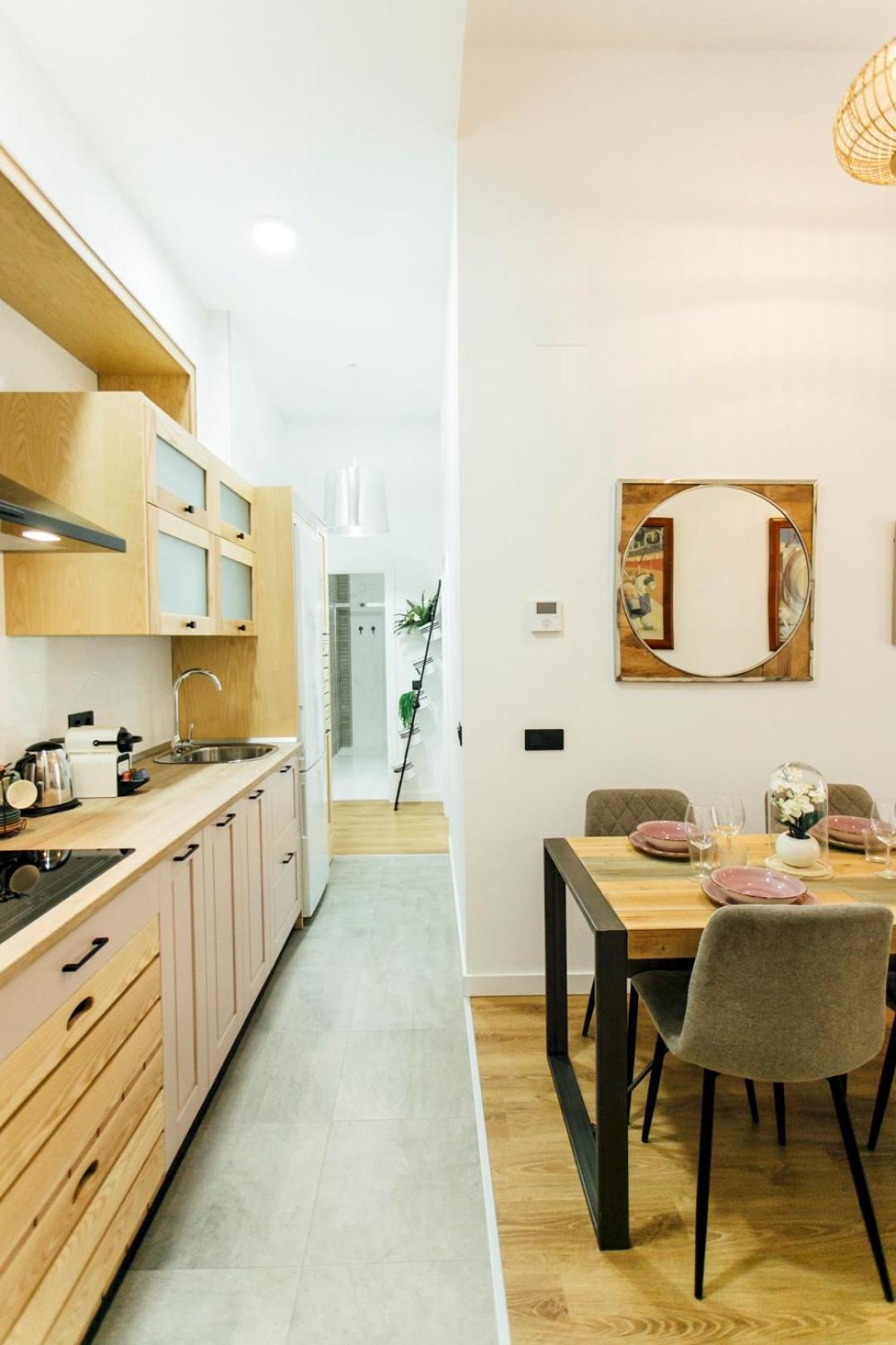 Apartament Modern With Seasonal Swimming Pool- 1bd 1bth- Goyeneta Sevilla